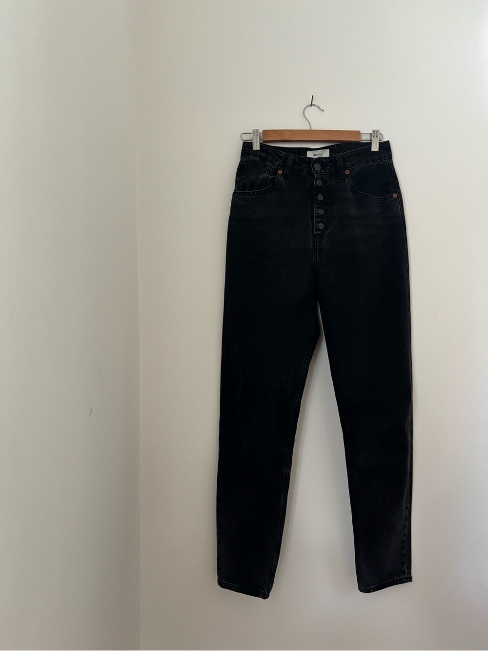 Decade Bonnie high rise taper jeans black rinse